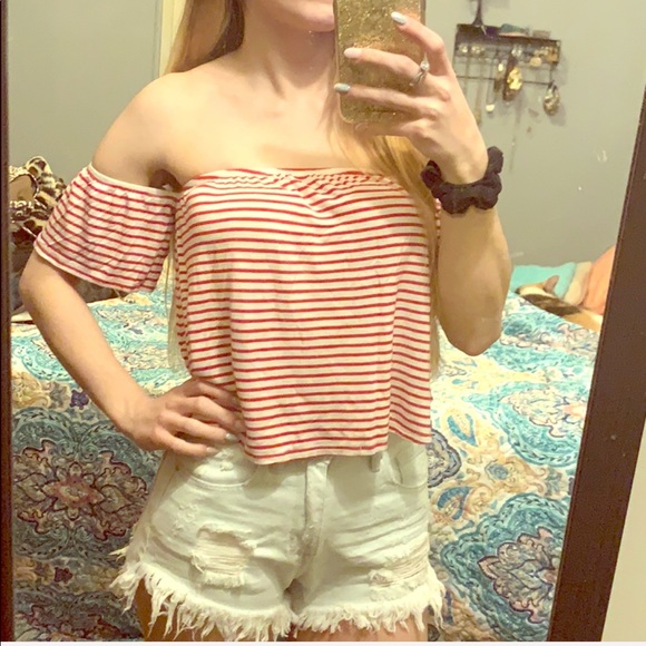 Striped off shoulder crop top - Picture 2 of 3